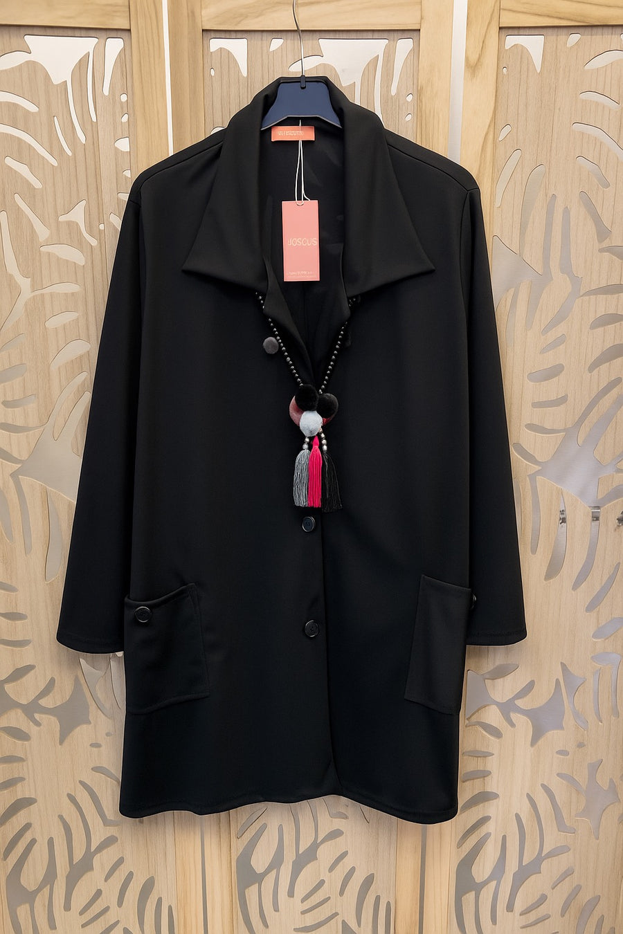 Veste grande taille en maille unie noire CHARL11