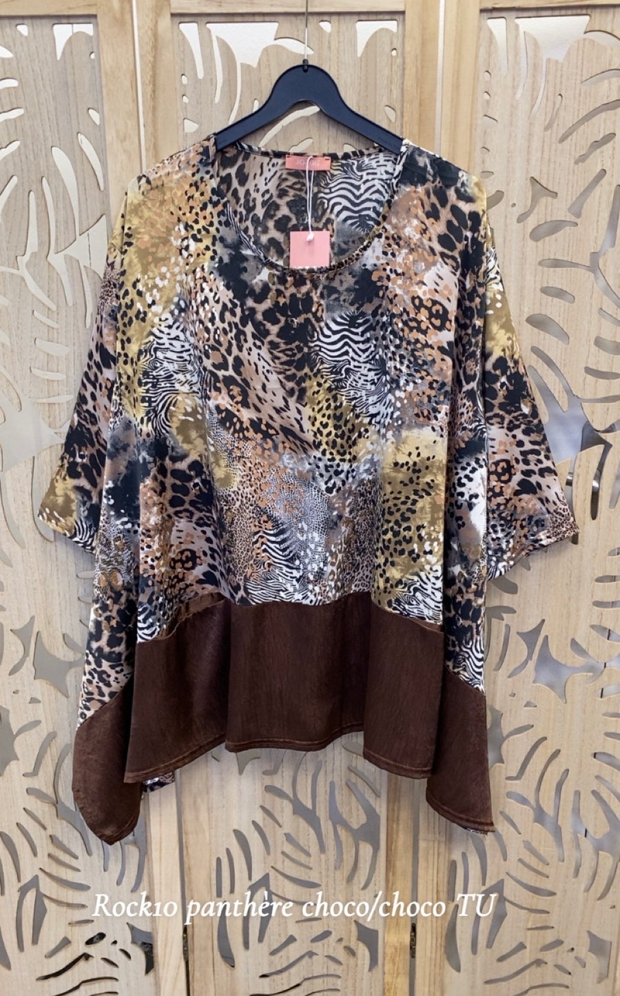 Top grande taille en satin panthère beige/ noir ROCK10