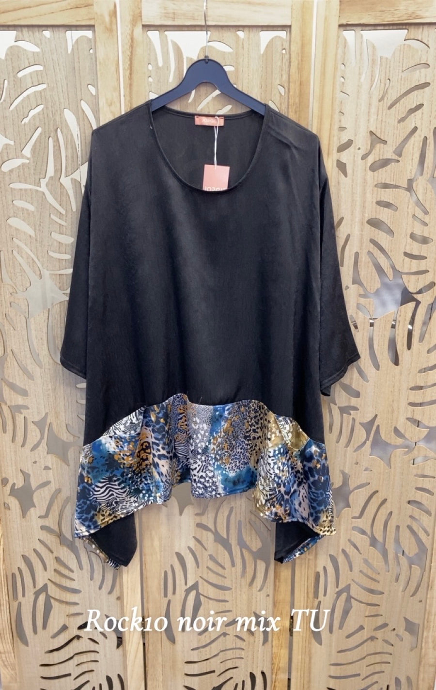 Top grande taille en satin uni Noir ROCK10