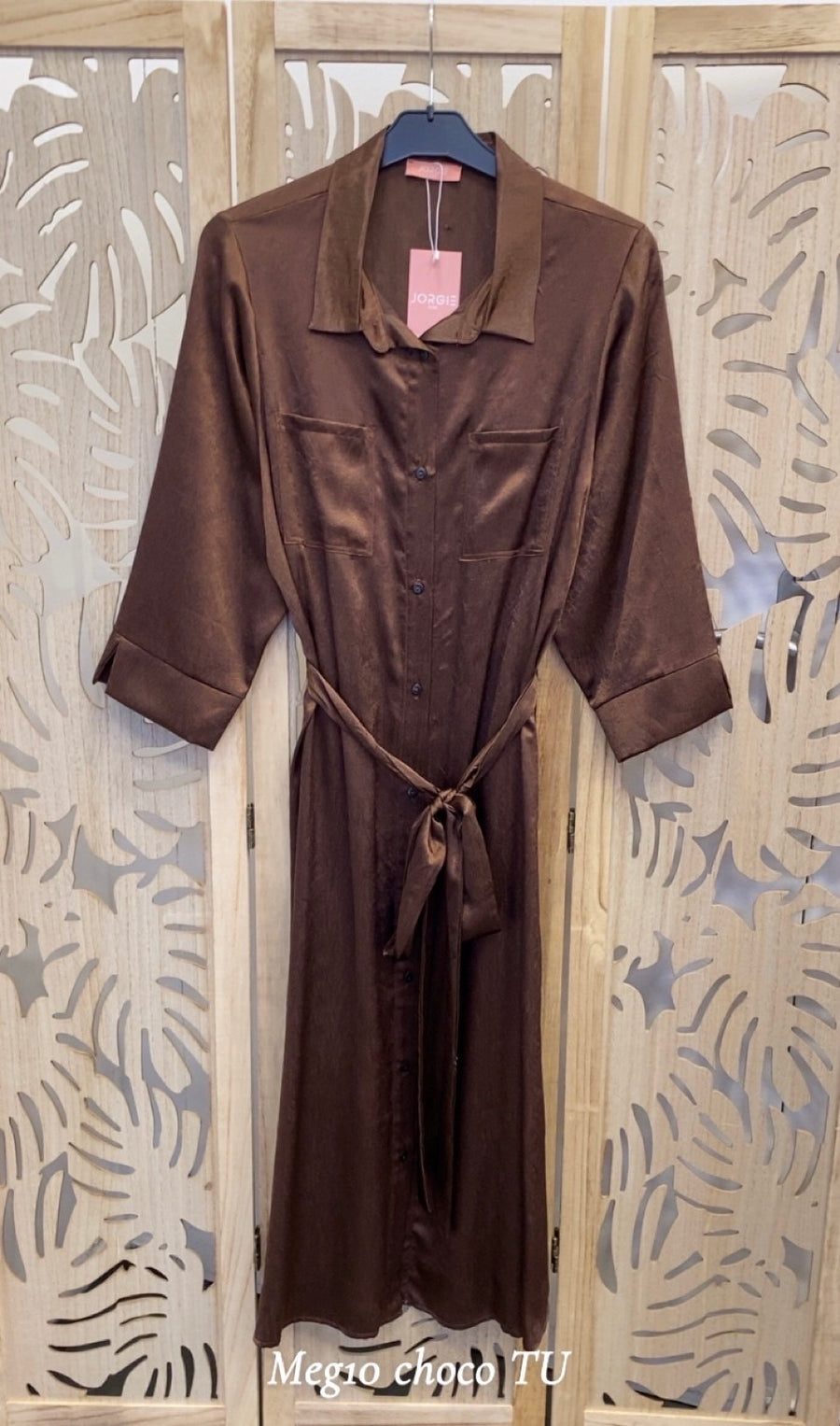 Robe chemise grande taille satin twill uni Choco MEG10