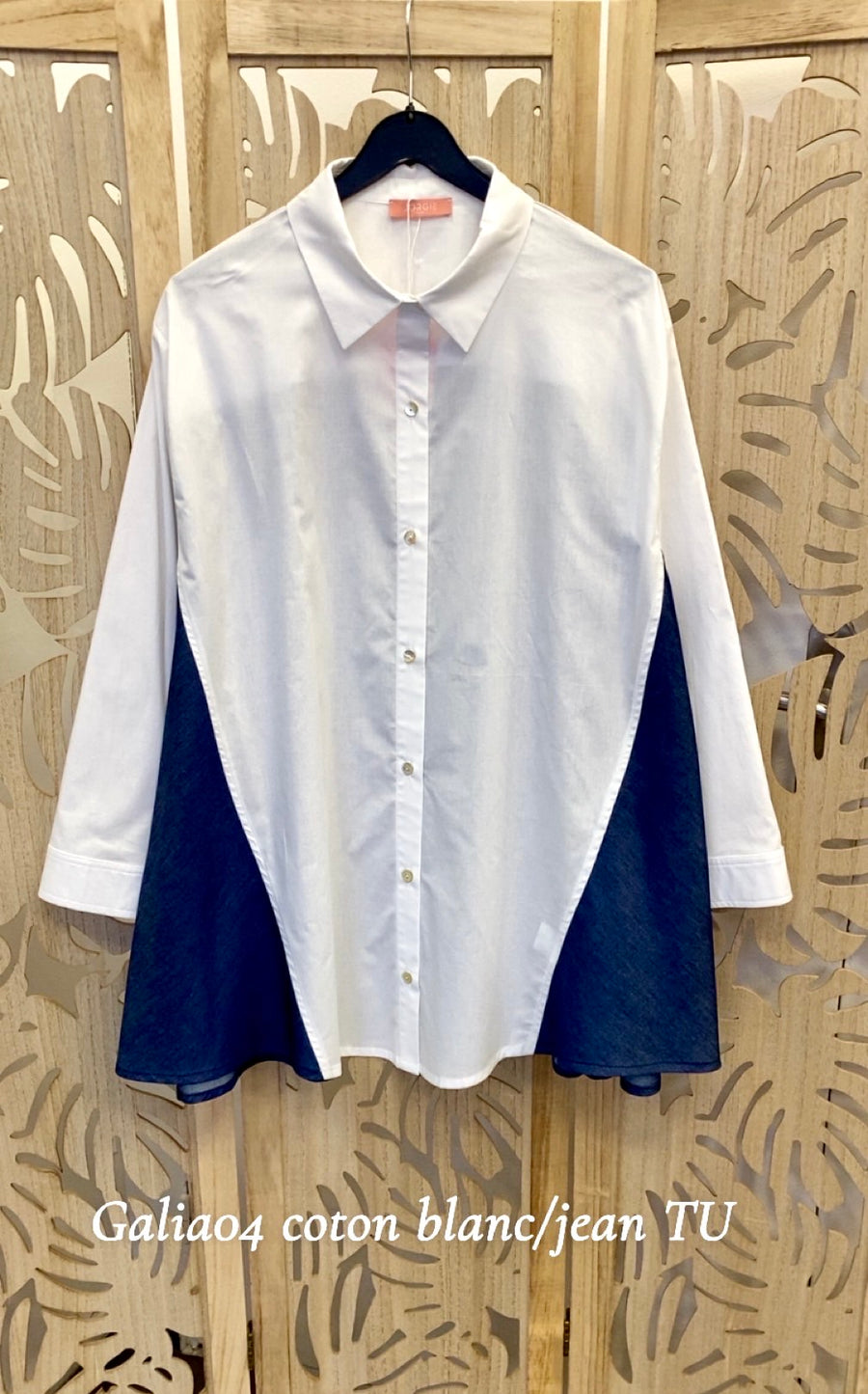 Chemise grande taille en coton blanc et jean GALIA04