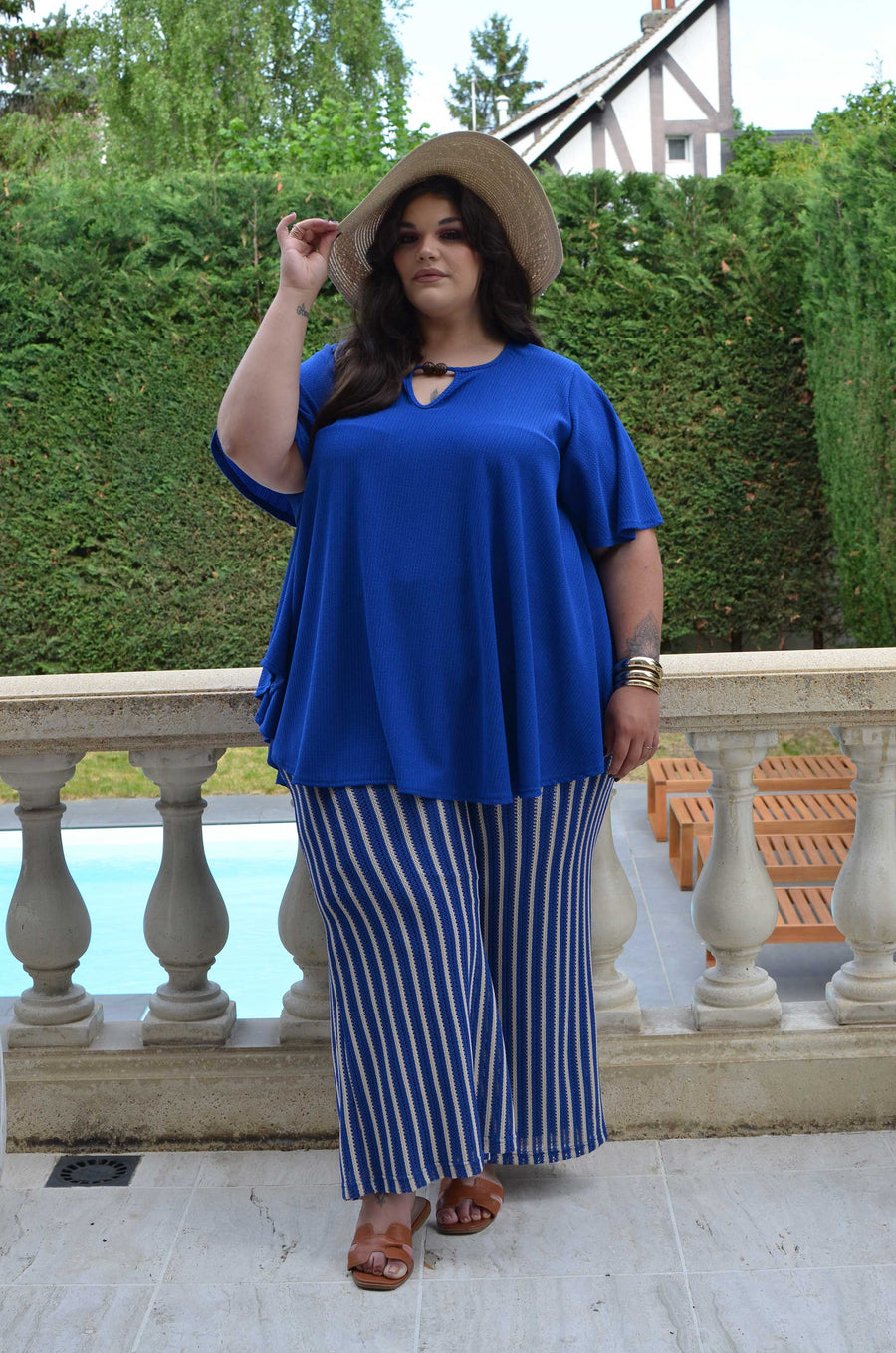 Tunique grande taille en maille gaufrée bleu royal ARE02C